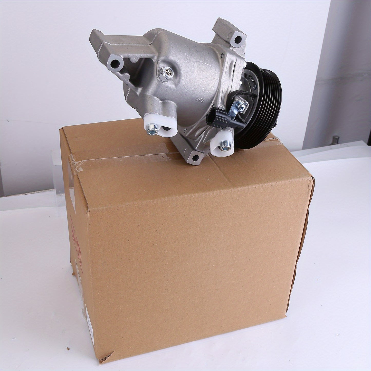Car Air Conditioner A/C Compressor with Clutch Compatible forNissan Versa Juke 54.1oz 2012-2016 Replaces CO 29099C