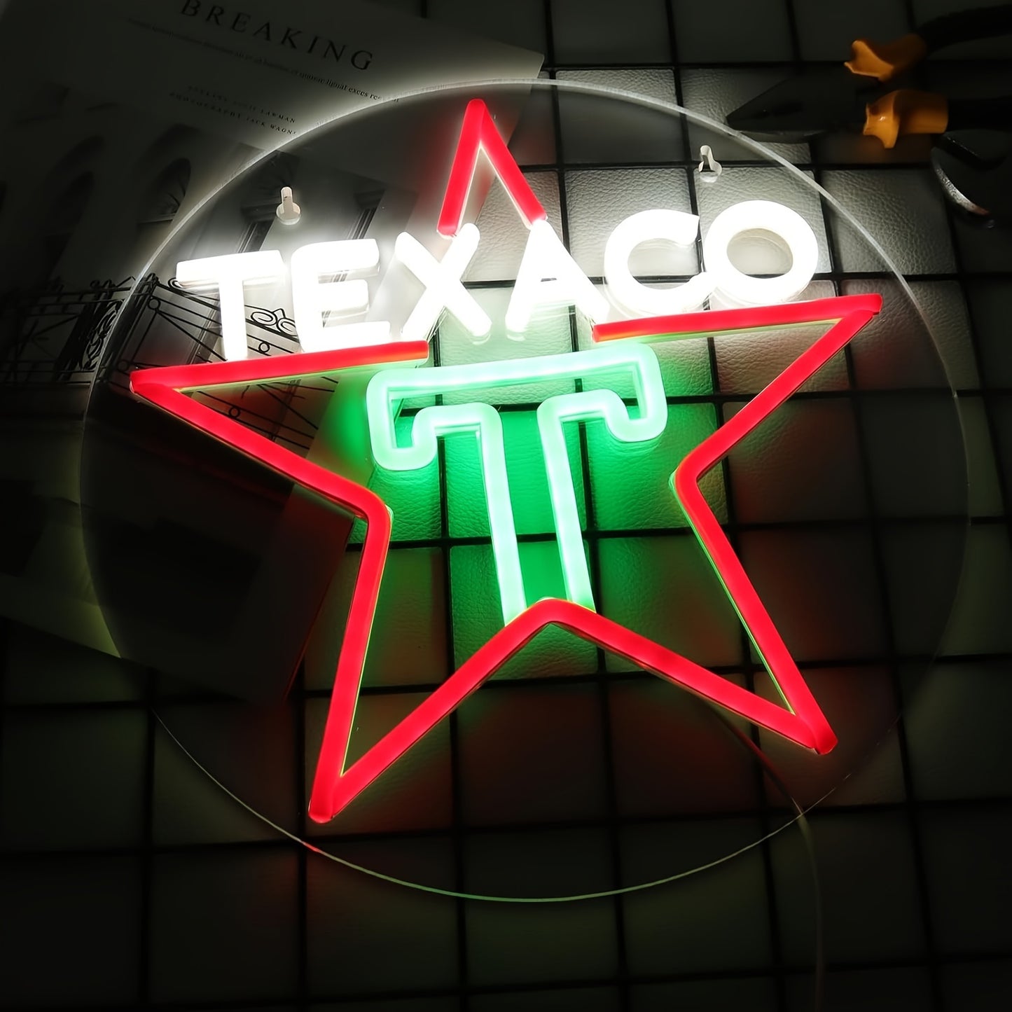 Texaco Star Neon Sign for Garage Decor, USB Powered LED Light Wall Hanging with Switch, Plastic Material, Ideal for Man Cave, Bar, Lubricant Shop, Gas Station Display - 12.2" Retro Illumination Decoration